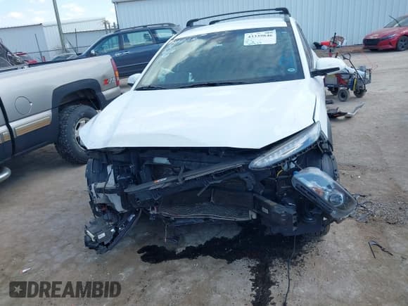 ✅ 2022 Hyundai Kona SEL • VIN: KM8K62ABXNU758751 • Lot: 43339846. Listed on IAAI with 63,227 mi. Free auction sales archive from the USA and detailed vehicle history report at DreamBid. Image 13.