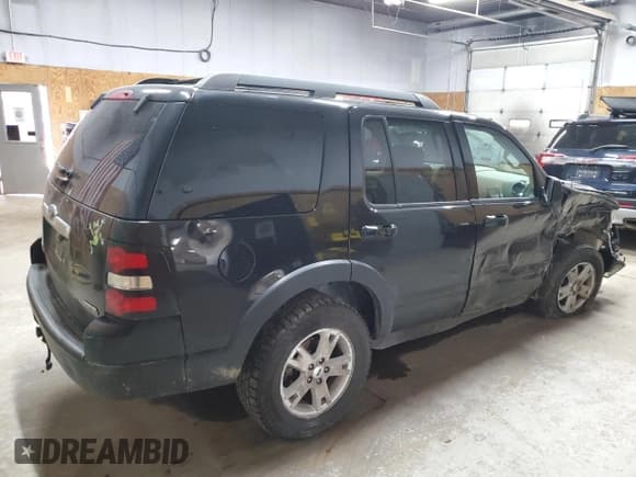 ✅ 2007 Ford Explorer XLT • VIN: 1FMEU73867UB53937 • Лот: 80503975. Опубликован ранее на Copart с пробегом 136 999 миль. Бесплатный доступ к архиву аукционных продаж из США и подробный отчёт об истории автомобиля на DreamBid. Изображение 3.