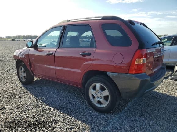 ✅ 2007 Kia Sportage LX • VIN: KNDJF724477426707 • Lot: 66630295. Listed on Copart with 202,227 mi. Free auction sales archive from the USA and detailed vehicle history report at DreamBid. Image 2.