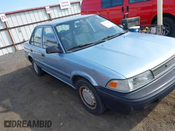 ✅ 1989 Toyota Corolla • VIN: 1NXAE92E3KZ056489 • Lot: 43050822. Wystawiony na IAAI z przebiegiem 77 045 mil. Bezpłatny archiwum sprzedaży aukcyjnych z USA i szczegółowy raport historii pojazdu na DreamBid. Zdjęcie 1.