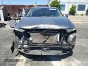 ✅ 2020 Hyundai Santa Fe SE • VIN: 5NMS23ADXLH141281 • Лот: 72071475. Опубликован ранее на Copart с пробегом Не указан. Бесплатный доступ к архиву аукционных продаж из США и подробный отчёт об истории автомобиля на DreamBid. Изображение 5.