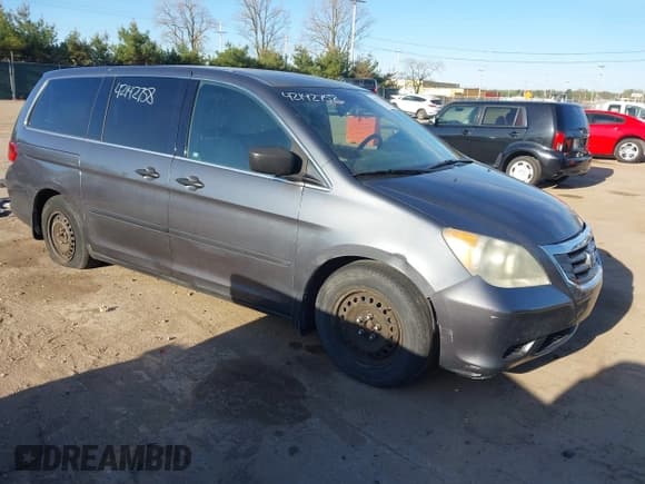 ✅ 2010 Honda Odyssey LX • VIN: 5FNRL3H29AB076728 • Lot: 42142758. Wystawiony na IAAI z przebiegiem 200 197 mil. Bezpłatny archiwum sprzedaży aukcyjnych z USA i szczegółowy raport historii pojazdu na DreamBid. Zdjęcie 1.