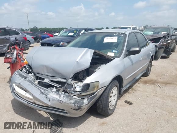 ✅ 2002 Honda Accord VP • VIN: 1HGCF86662A163174 • Lot: 42718824. Listed on IAAI with 237,114 mi. Free auction sales archive from the USA and detailed vehicle history report at DreamBid. Image 17.