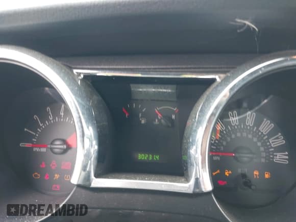 ✅ 2008 Ford Mustang GT Deluxe • VIN: 1ZVHT82H685175733 • Lot: 43274979. Listed on IAAI with 30,231 mi. Free auction sales archive from the USA and detailed vehicle history report at DreamBid. Image 16.