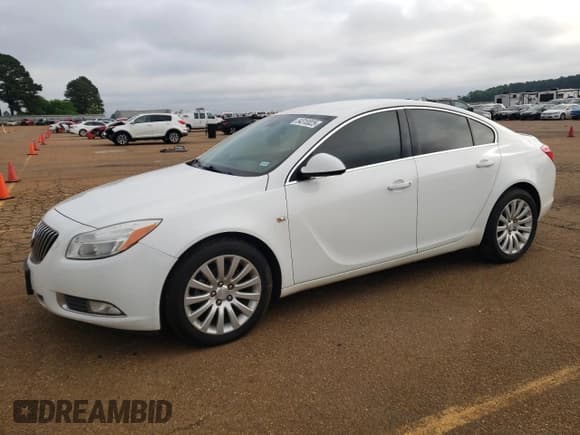 ✅ 2011 Buick Regal CXL RL1 • VIN: W04GN5EC2B1012822 • Lot: 54310025. Listed on Copart with 163,855 mi. Free auction sales archive from the USA and detailed vehicle history report at DreamBid. Image 1.