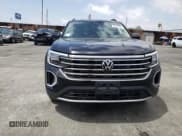 ✅ 2024 Volkswagen Atlas SE • VIN: 1V2DR2CA3RC515186 • Lot: 56165824. Wystawiony na Copart z przebiegiem 11 051 mil. Bezpłatny archiwum sprzedaży aukcyjnych z USA i szczegółowy raport historii pojazdu na DreamBid. Zdjęcie 5.