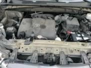 ✅ 2019 Toyota Highlander XLE • VIN: 5TDJZRFHXKS567697 • Lot: 92316815. Wystawiony na Copart z przebiegiem 75 448 mil. Bezpłatny archiwum sprzedaży aukcyjnych z USA i szczegółowy raport historii pojazdu na DreamBid. Zdjęcie 13.