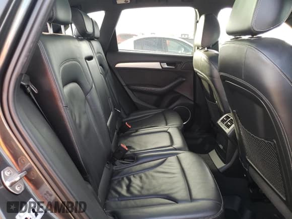 ✅ 2017 Audi SQ5 Premium Plus • VIN: WA1CCAFP9HA079053 • Lot: 70170262. Listed on Copart with Not provided. Free auction sales archive from the USA and detailed vehicle history report at DreamBid. Image 11.