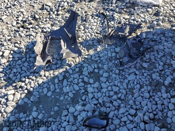 ✅ 2017 BMW 2 Series 230i xDrive • VIN: WBA2H9C30HV642466 • Lot: 80106984. Wystawiony na Copart z przebiegiem Nie podano. Bezpłatny archiwum sprzedaży aukcyjnych z USA i szczegółowy raport historii pojazdu na DreamBid. Zdjęcie 14.