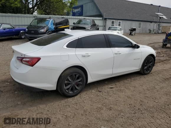 2021 Chevrolet Malibu LT z VIN 1G1ZD5ST5MF044278, wystawiony jako Copart lot #58300535 z przebiegiem 118 358 mil mil oraz Nie do naprawy • Non repairable. Historia ofert i sprzedaży dostępna na DreamBid. Obrazek 3.