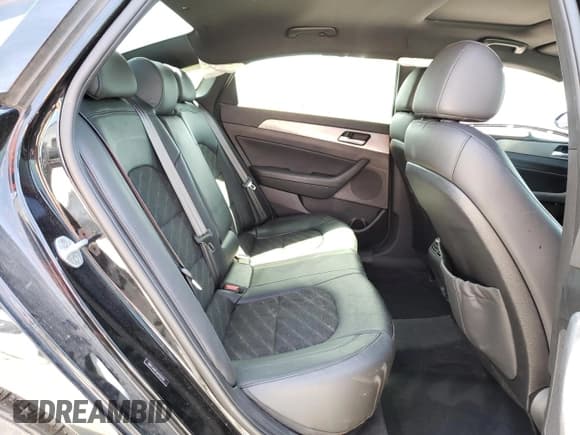 ✅ 2018 Hyundai Sonata Limited • VIN: 5NPE34AF1JH702324 • Lot: 45655913. Listed on Copart with 55,541 mi. Free auction sales archive from the USA and detailed vehicle history report at DreamBid. Image 10.