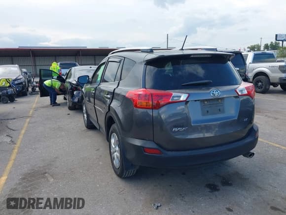 ✅ 2014 Toyota RAV4 LE • VIN: JTMZFREV9EJ005634 • Lot: 43464815. Wystawiony na IAAI z przebiegiem 194 719 mil. Bezpłatny archiwum sprzedaży aukcyjnych z USA i szczegółowy raport historii pojazdu na DreamBid. Zdjęcie 3.