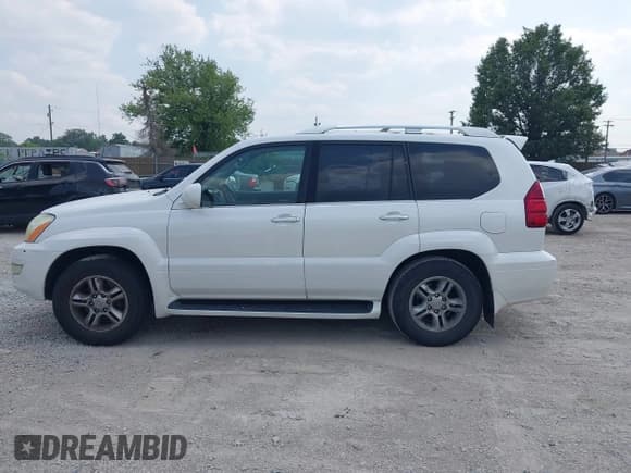 ✅ 2008 Lexus GX 470 • VIN: JTJBT20X180160597 • Лот: 42897586. Опубликован ранее на IAAI с пробегом 150 735 миль. Бесплатный доступ к архиву аукционных продаж из США и подробный отчёт об истории автомобиля на DreamBid. Изображение 14.