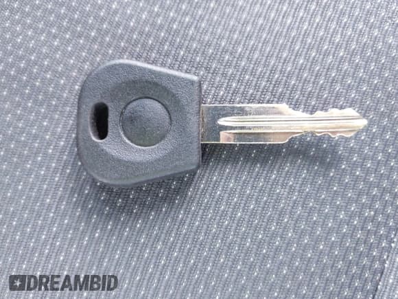 ✅ 2011 Chevrolet Aveo 1LT • VIN: KL1TD5DE0BB218359 • Lot: 41971825. Wystawiony na IAAI z przebiegiem 145 297 mil. Bezpłatny archiwum sprzedaży aukcyjnych z USA i szczegółowy raport historii pojazdu na DreamBid. Zdjęcie 11.