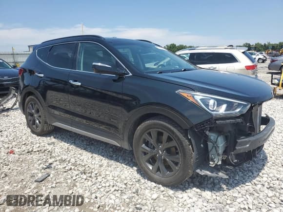 ✅ 2017 Hyundai Santa Fe Ultimate • VIN: 5XYZWDLA4HG479546 • Лот: 61655884. Опубликован ранее на Copart с пробегом 71 638 миль. Бесплатный доступ к архиву аукционных продаж из США и подробный отчёт об истории автомобиля на DreamBid. Изображение 4.