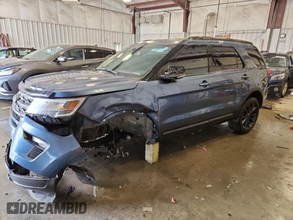 ✅ 2019 Ford Explorer XLT • VIN: 1FM5K7D85KGA39178 • Лот: 85926425. Опубликован ранее на Copart с пробегом 160 631 миль. Бесплатный доступ к архиву аукционных продаж из США и подробный отчёт об истории автомобиля на DreamBid. Изображение 1.