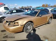 ✅ 2000 Ford Mustang • VIN: 1FAFP4444YF199479 • Лот: 87452745. Опубликован ранее на Copart с пробегом 92 530 миль. Бесплатный доступ к архиву аукционных продаж из США и подробный отчёт об истории автомобиля на DreamBid. Изображение 1.
