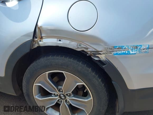 ✅ 2015 Hyundai Santa Fe GLS • VIN: KM8SM4HF8FU112121 • Лот: 43386159. Опубликован ранее на IAAI с пробегом Не указан. Бесплатный доступ к архиву аукционных продаж из США и подробный отчёт об истории автомобиля на DreamBid. Изображение 13.