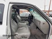 ✅ 2001 Chevrolet Silverado 2500HD LT • VIN: 1GCHC23171F166265 • Лот: 94521765. Опубликован ранее на Copart с пробегом 120 733 миль. Бесплатный доступ к архиву аукционных продаж из США и подробный отчёт об истории автомобиля на DreamBid. Изображение 5.