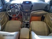 ✅ 2013 Ford Escape SE • VIN: 1FMCU9GX9DUD89000 • Lot: 96953155. Wystawiony na Copart z przebiegiem 154 755 mil. Bezpłatny archiwum sprzedaży aukcyjnych z USA i szczegółowy raport historii pojazdu na DreamBid. Zdjęcie 8.