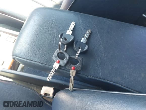 ✅ 1987 Mercedes-Benz 300 D • VIN: WDBEB33D8HA427656 • Lot: 42281340. Listed on IAAI with 78,621 mi. Free auction sales archive from the USA and detailed vehicle history report at DreamBid. Image 11.