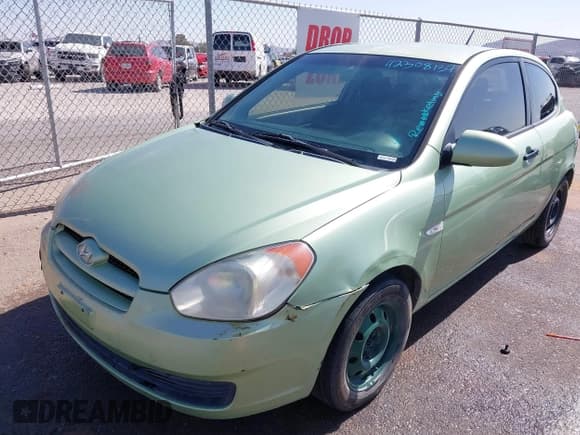 ✅ 2007 Hyundai Accent GS • VIN: KMHCM36CX7U052111 • Лот: 42308137. Опубликован ранее на IAAI с пробегом 212 572 миль. Бесплатный доступ к архиву аукционных продаж из США и подробный отчёт об истории автомобиля на DreamBid. Изображение 6.