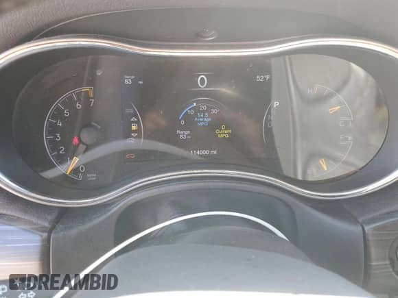 2020 Jeep Grand Cherokee Altitude z VIN 1C4RJFAG8LC222128, wystawiony jako Copart lot #87062915 z przebiegiem 114 000 mil mil oraz Szkoda całkowita • Salvage title. Historia ofert i sprzedaży dostępna na DreamBid. Obrazek 9.