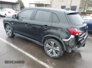 ✅ 2020 Mitsubishi Outlander ES • VIN: JA4AR3AU8LU026205 • Lot: 41414657. Wystawiony na IAAI z przebiegiem 126 942 mil. Bezpłatny archiwum sprzedaży aukcyjnych z USA i szczegółowy raport historii pojazdu na DreamBid. Zdjęcie 3.