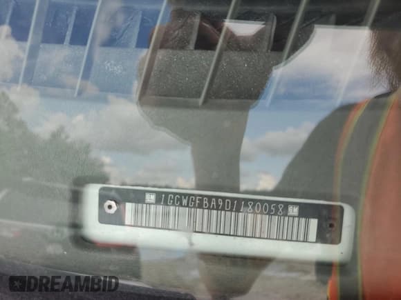 ✅ 2013 Chevrolet Express Cargo • VIN: 1GCWGFBA9D1180058 • Lot: 63494745. Listed on Copart with 163,668 mi. Free auction sales archive from the USA and detailed vehicle history report at DreamBid. Image 12.