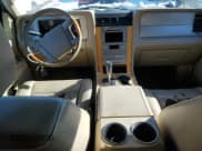 ✅ 2007 Lincoln Navigator • VIN: 5LMFU28527LJ01178 • Lot: 87275554. Listed on Copart with Not provided. Free auction sales archive from the USA and detailed vehicle history report at DreamBid. Image 8.