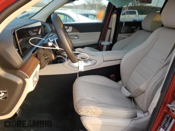 ✅ 2024 Mercedes-Benz GLS 580 • VIN: 4JGFF8FE8RB146377 • Lot: 86116414. Listed on Copart with 9,068 mi. Free auction sales archive from the USA and detailed vehicle history report at DreamBid. Image 7.