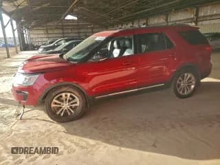 ✅ 2018 Ford Explorer XLT • VIN: 1FM5K8D8XJGB61555 • Lot: 95006245. Wystawiony na Copart z przebiegiem Nie podano. Bezpłatny archiwum sprzedaży aukcyjnych z USA i szczegółowy raport historii pojazdu na DreamBid. Zdjęcie 1.