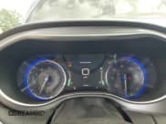 ✅ 2019 Chrysler Pacifica Touring L Plus • VIN: 2C4RC1EG7KR640029 • Lot: 84771395. Wystawiony na Copart z przebiegiem 83 932 mil. Bezpłatny archiwum sprzedaży aukcyjnych z USA i szczegółowy raport historii pojazdu na DreamBid. Zdjęcie 9.