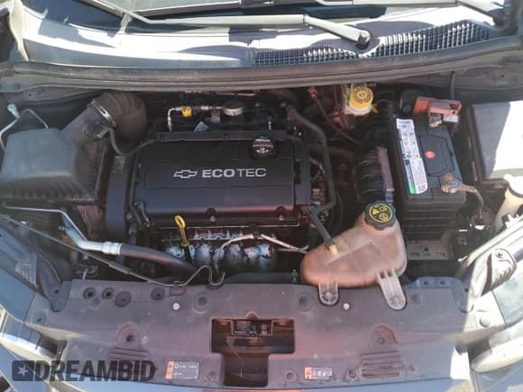 ✅ 2015 Chevrolet Sonic LS • VIN: 1G1JA6SH7F4136790 • Lot: 83853625. Listed on Copart with 129,316 mi. Free auction sales archive from the USA and detailed vehicle history report at DreamBid. Image 11.