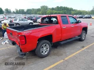 ✅ 2017 Chevrolet Silverado 1500 LT • VIN: 1GCVKREC1HZ120677 • Лот: 42999904. Опубликован ранее на IAAI с пробегом 72 548 миль. Бесплатный доступ к архиву аукционных продаж из США и подробный отчёт об истории автомобиля на DreamBid. Изображение 4.