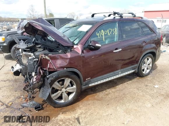 ✅ 2012 Kia Sorento EX • VIN: 5XYKUDA24CG203508 • Lot: 41908758. Listed on IAAI with Not provided. Free auction sales archive from the USA and detailed vehicle history report at DreamBid. Image 2.