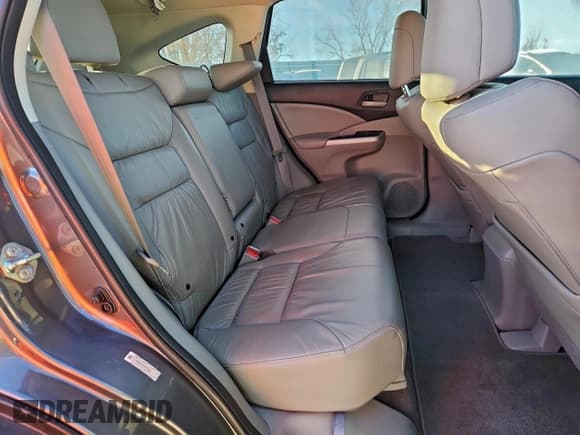 ✅ 2014 Honda CR-V EX-L • VIN: 2HKRM3H77EH552359 • Лот: 93198195. Опубликован ранее на Copart с пробегом 130 773 миль. Бесплатный доступ к архиву аукционных продаж из США и подробный отчёт об истории автомобиля на DreamBid. Изображение 11.