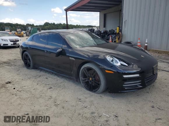 ✅ 2014 Porsche Panamera • VIN: WP0AA2A7XEL012431 • Лот: 71115335. Опубликован ранее на Copart с пробегом 44 913 миль. Бесплатный доступ к архиву аукционных продаж из США и подробный отчёт об истории автомобиля на DreamBid. Изображение 4.
