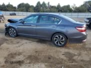 ✅ 2017 Honda Accord EX • VIN: 1HGCR2F79HA297473 • Лот: 86504365. Опубликован ранее на Copart с пробегом 24 392 миль. Бесплатный доступ к архиву аукционных продаж из США и подробный отчёт об истории автомобиля на DreamBid. Изображение 2.