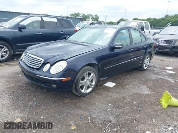 ✅ 2006 Mercedes-Benz E 350 • VIN: WDBUF56J96A957242 • Lot: 42887467. Wystawiony na IAAI z przebiegiem 189 830 mil. Bezpłatny archiwum sprzedaży aukcyjnych z USA i szczegółowy raport historii pojazdu na DreamBid. Zdjęcie 2.