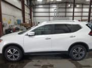 ✅ 2020 Nissan Rogue SV • VIN: JN8AT2MV7LW119053 • Lot: 43261871. Listed on IAAI with 57,067 mi. Free auction sales archive from the USA and detailed vehicle history report at DreamBid. Image 14.