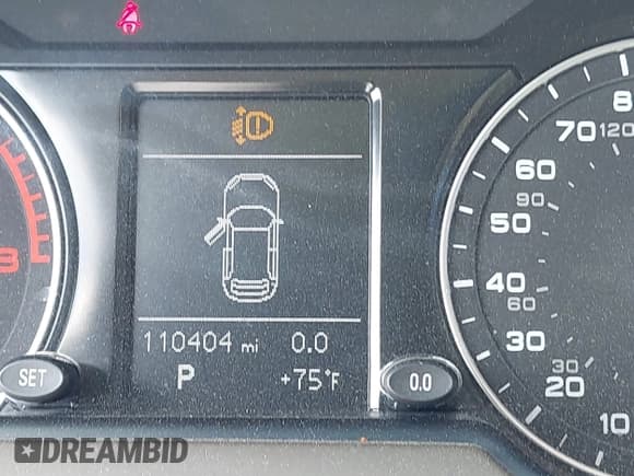 ✅ 2016 Audi Q5 Premium • VIN: WA1C2AFP5GA053809 • Lot: 43697244. Listed on IAAI with 110,404 mi. Free auction sales archive from the USA and detailed vehicle history report at DreamBid. Image 15.