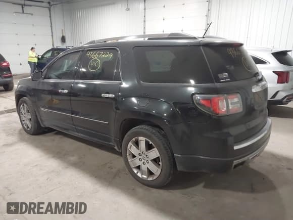 ✅ 2015 GMC Acadia Denali • VIN: 1GKKVTKD7FJ249561 • Lot: 43667229. Listed on IAAI with 141,738 mi. Free auction sales archive from the USA and detailed vehicle history report at DreamBid. Image 3.