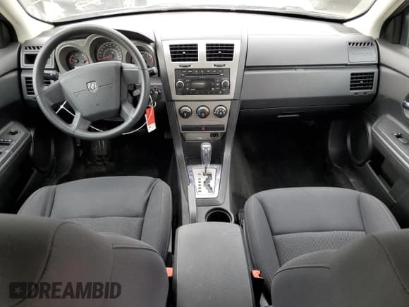 ✅ 2010 Dodge Avenger SXT • VIN: 1B3CC4FB9AN209005 • Лот: 66706524. Опубликован ранее на Copart с пробегом 199 016 миль. Бесплатный доступ к архиву аукционных продаж из США и подробный отчёт об истории автомобиля на DreamBid. Изображение 8.