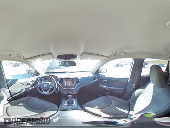 ✅ 2017 Jeep Cherokee Latitude • VIN: 1C4PJLCBXHW644477 • Lot: 86299595. Wystawiony na Copart z przebiegiem 123 838 mil. Bezpłatny archiwum sprzedaży aukcyjnych z USA i szczegółowy raport historii pojazdu na DreamBid. Zdjęcie 15.