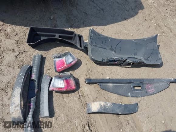 ✅ 2023 Jeep Cherokee Trailhawk • VIN: 1C4PJMBN3PD104741 • Lot: 41777882. Wystawiony na IAAI z przebiegiem 25 405 mil. Bezpłatny archiwum sprzedaży aukcyjnych z USA i szczegółowy raport historii pojazdu na DreamBid. Zdjęcie 11.