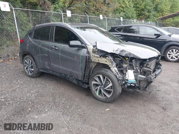 ✅ 2019 Honda HR-V Sport • VIN: 3CZRU6H13KG714922 • Lot: 43438115. Wystawiony na IAAI z przebiegiem 95 374 mil. Bezpłatny archiwum sprzedaży aukcyjnych z USA i szczegółowy raport historii pojazdu na DreamBid. Zdjęcie 1.