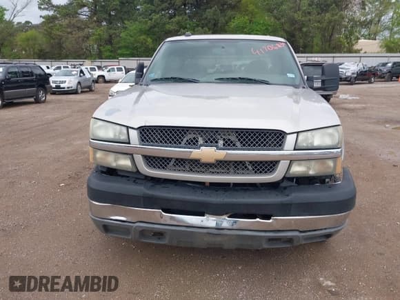 ✅ 2004 Chevrolet Silverado 2500HD LS • VIN: 1GCHC23244F228363 • Лот: 41906803. Опубликован ранее на IAAI с пробегом 270 983 миль. Бесплатный доступ к архиву аукционных продаж из США и подробный отчёт об истории автомобиля на DreamBid. Изображение 12.