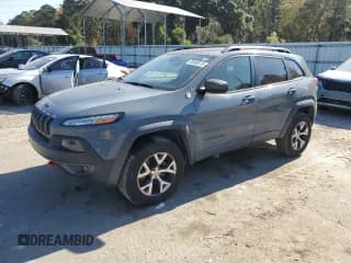 ✅ 2014 Jeep Cherokee Trailhawk • VIN: 1C4PJMBS6EW277774 • Lot: 93860515. Wystawiony na Copart z przebiegiem 164 006 mil. Bezpłatny archiwum sprzedaży aukcyjnych z USA i szczegółowy raport historii pojazdu na DreamBid. Zdjęcie 1.