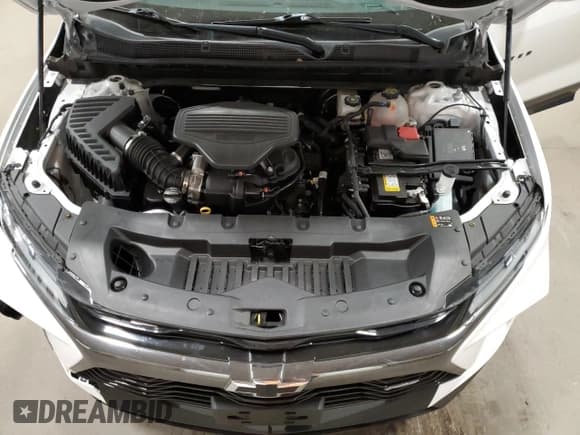 ✅ 2024 Chevrolet Blazer RS • VIN: 3GNKBKRS4RS272762 • Lot: 90897215. Listed on Copart with 14,249 mi. Free auction sales archive from the USA and detailed vehicle history report at DreamBid. Image 12.